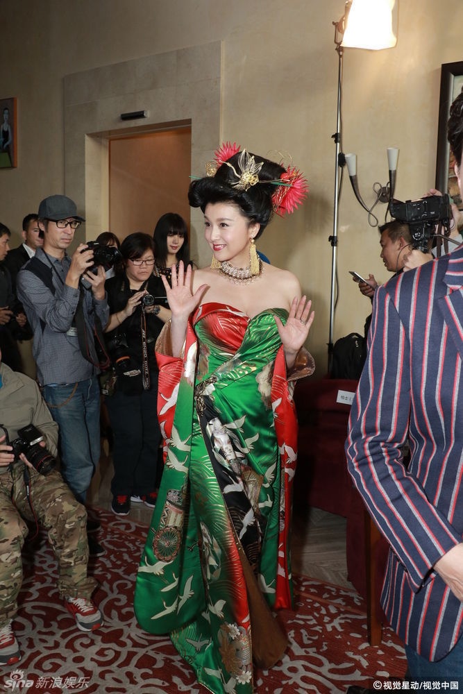 Norika Fujiwara goi cam tuoi 45 anh 1