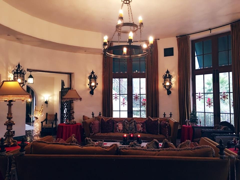 Biet thu nhu lau dai cua ty phu USD Hoang Kieu anh 5