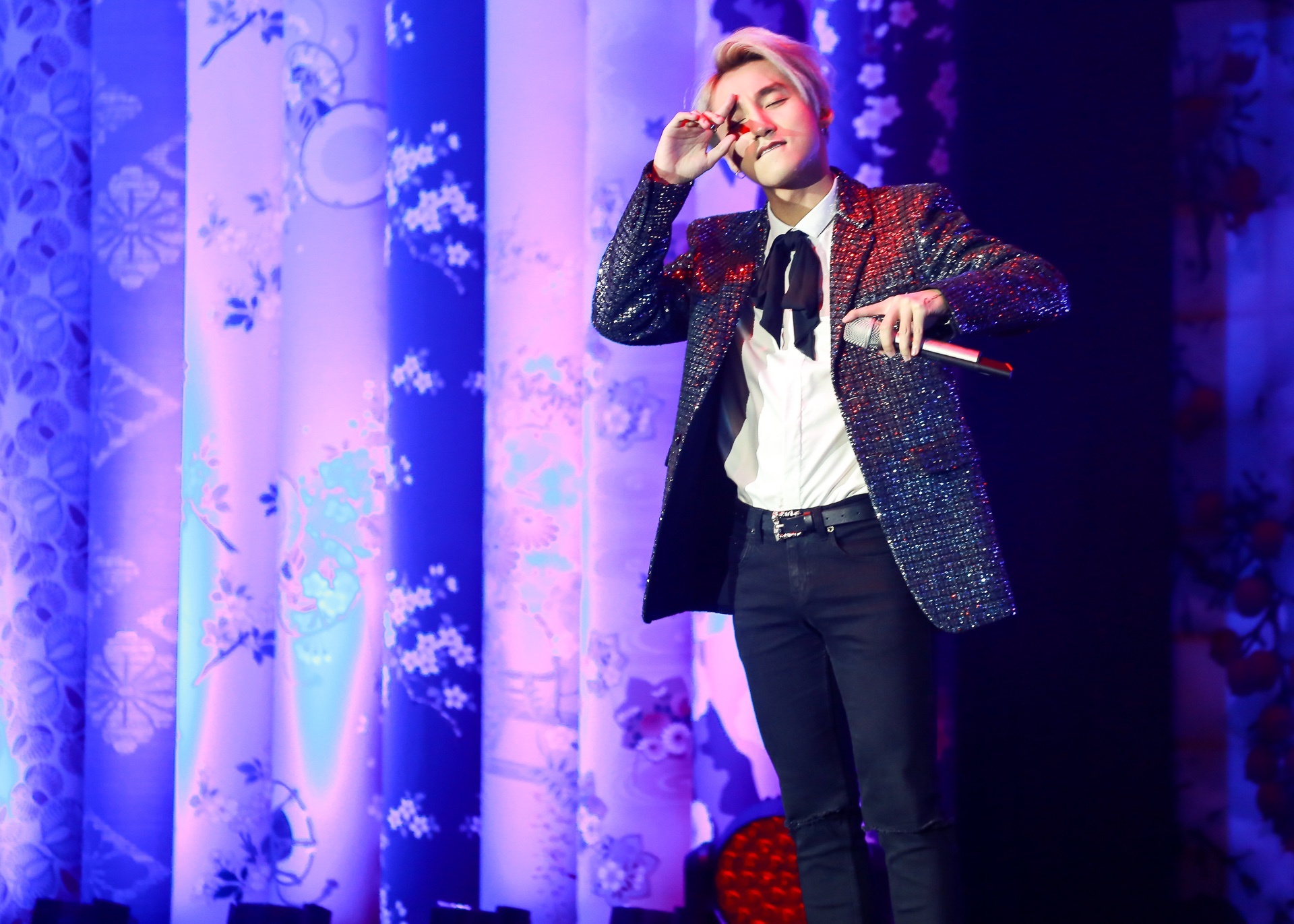 Son Tung M-TP lan dau xuat hien anh 4