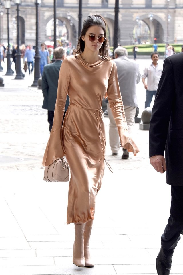 10 trang phuc dao pho dep nhat cua sao nam 2016 anh 10