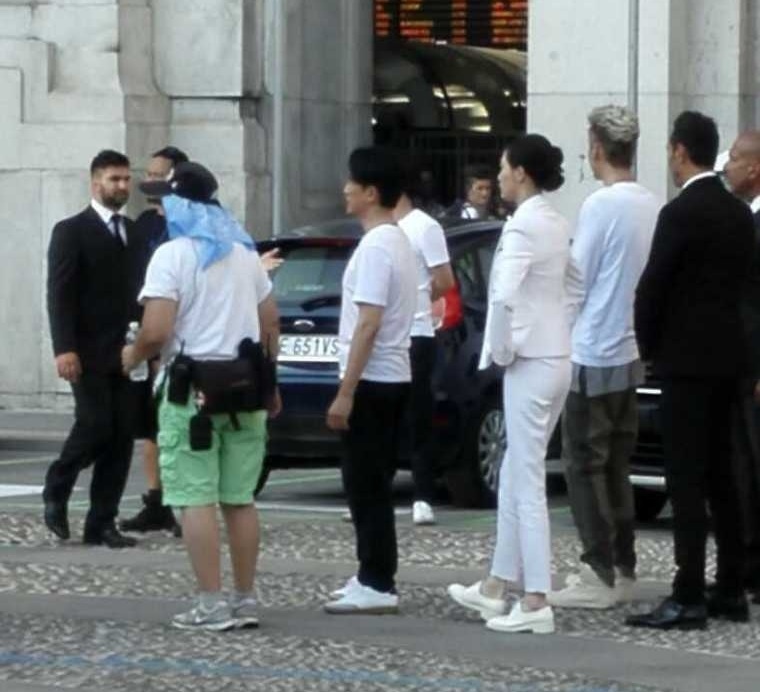 Hau truong phim cua Luong Trieu Vy anh 3