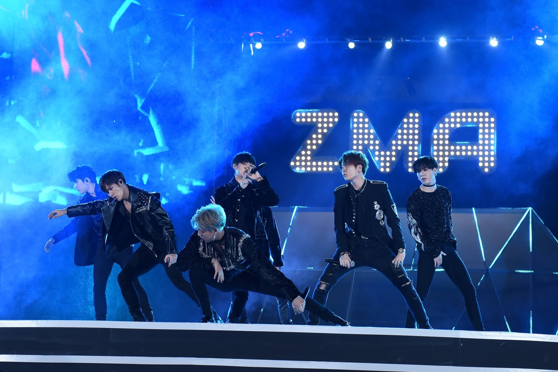 GOT7: Đốt nóng Zing Music Awards  ảnh 3 GOT7: Dot nong Zing Music Awards anh 3