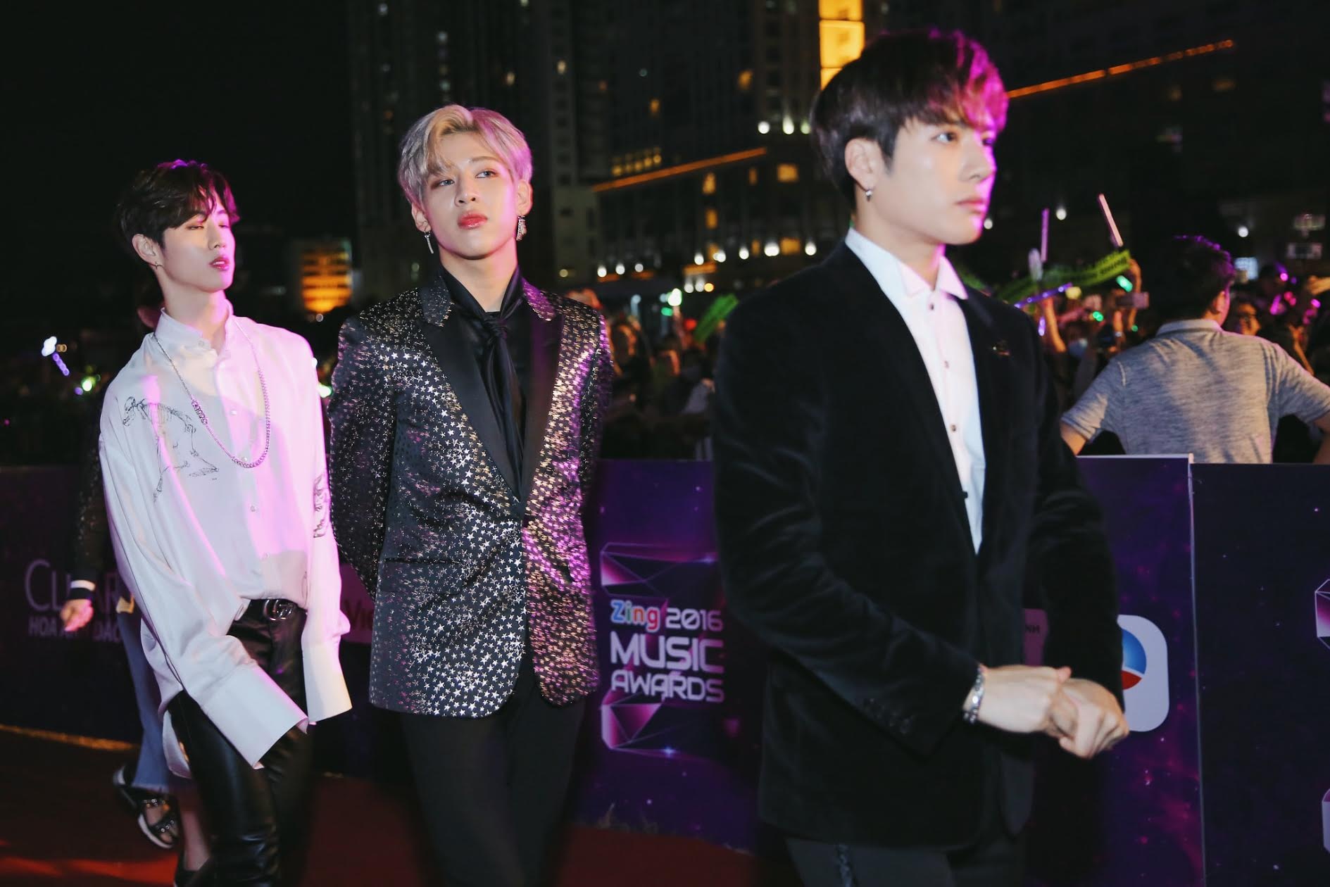 Khan gia hon loan vi GOT7 tren tham do Zing Music Awards hinh anh