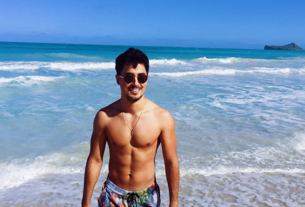 Hoa hau Hoan vu khoe anh goi cam ben ban trai moi anh 5