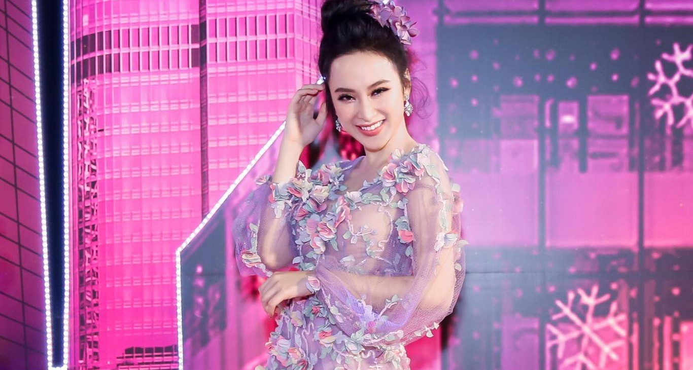 Dam 200 trieu cua Angela Phuong Trinh lot top vay dep o ZMA hinh anh