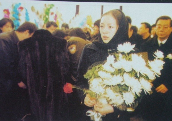 Hình ảnh từ cái chết của Lưu Đan ảnh 2 Hinh anh tu cai chet cua Luu Dan anh 2