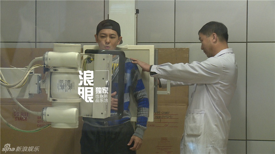 Lam Chi Dinh bi tai nan ngay khi dang ghi hinh anh 7