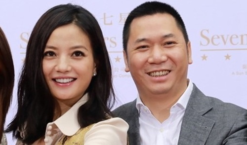 Chong Trieu Vy bi to giau nho tung lai xe cho quan chuc hinh anh