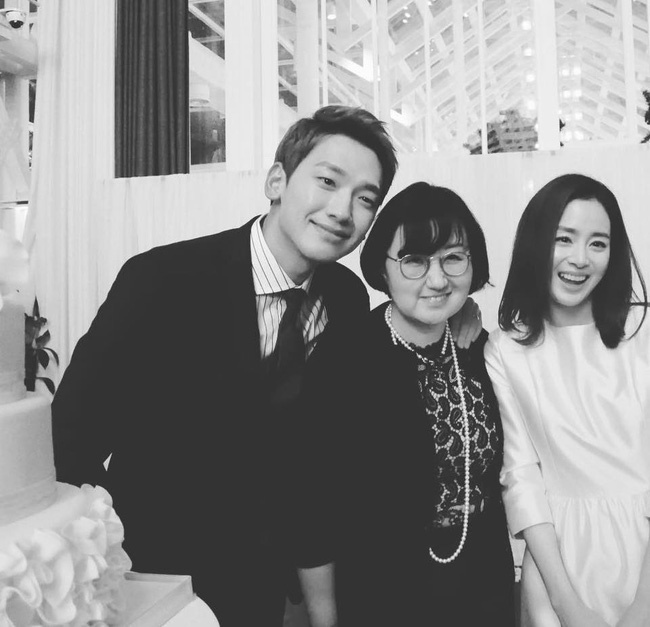 Kim Tae Hee và Bi Rain hưởng tuần trăng mật ở Bali ảnh 2 Kim Tae Hee va Bi Rain huong tuan trang mat o Bali anh 2