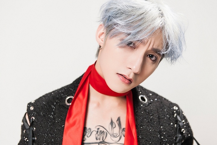 Sơn Tùng M-TP không nhận show để về quê ăn tết cùng gia đình ảnh 2 Son Tung M-TP khong nhan show de ve que an tet cung gia dinh anh 2