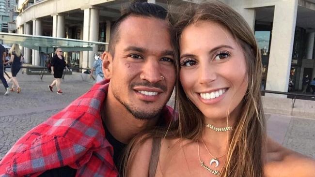 Dien vien 28 tuoi bi ban chet khi dang quay MV hinh anh