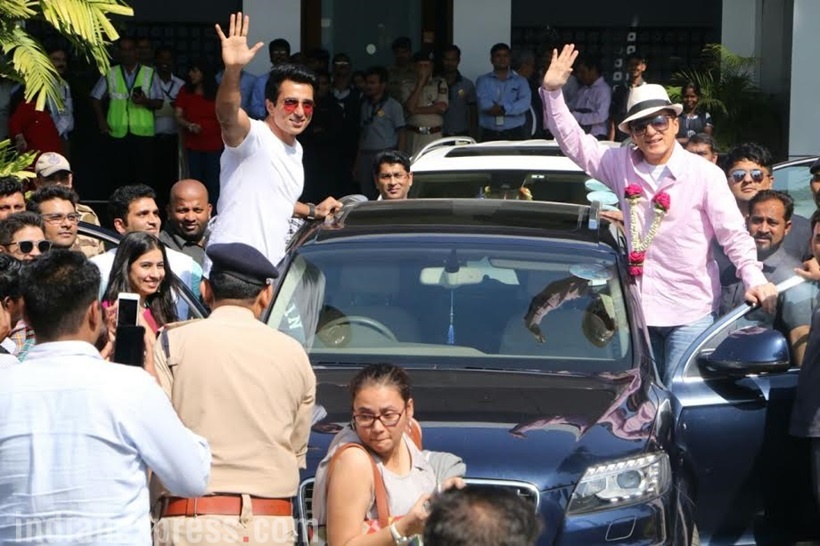 Thanh Long duoc bao ve tai An Do anh 1