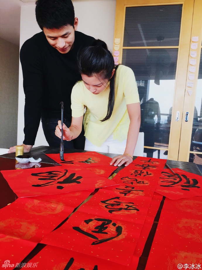 Ly Bang Bang khoe anh hanh phuc ben ban trai anh 2