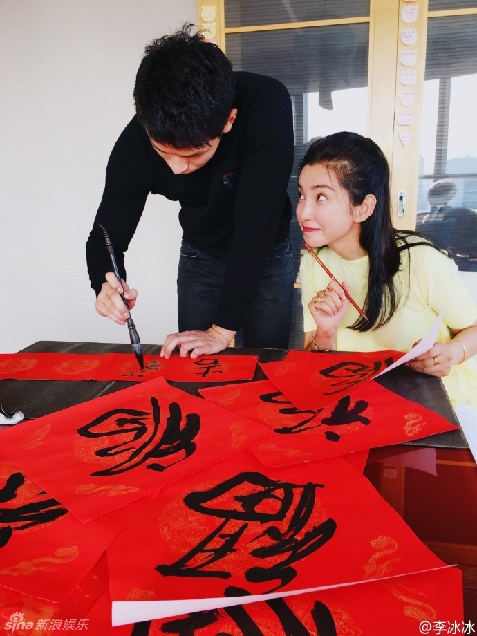 Ly Bang Bang khoe anh hanh phuc ben ban trai anh 5