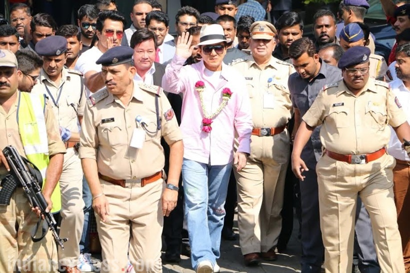 Thanh Long duoc bao ve tai An Do anh 3