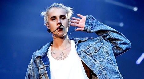 Justin Bieber va Kanye West muon bo Grammy 2017? hinh anh