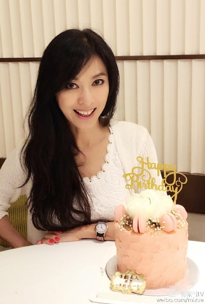 Me Tuyet noi ve canh nong gay tranh cai anh 3