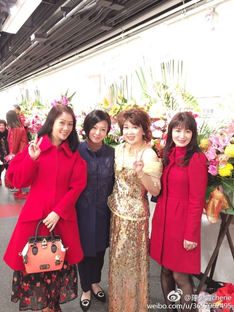 4 ba vo 'Vi Tieu Bao' hoi ngo anh 7