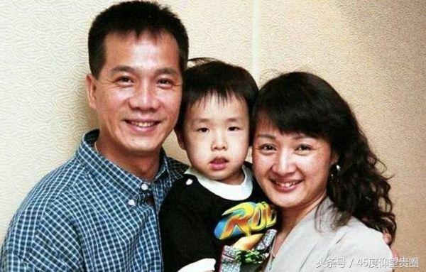 Tai tu Dai Loan Truong Chan Hoan sa co anh 2