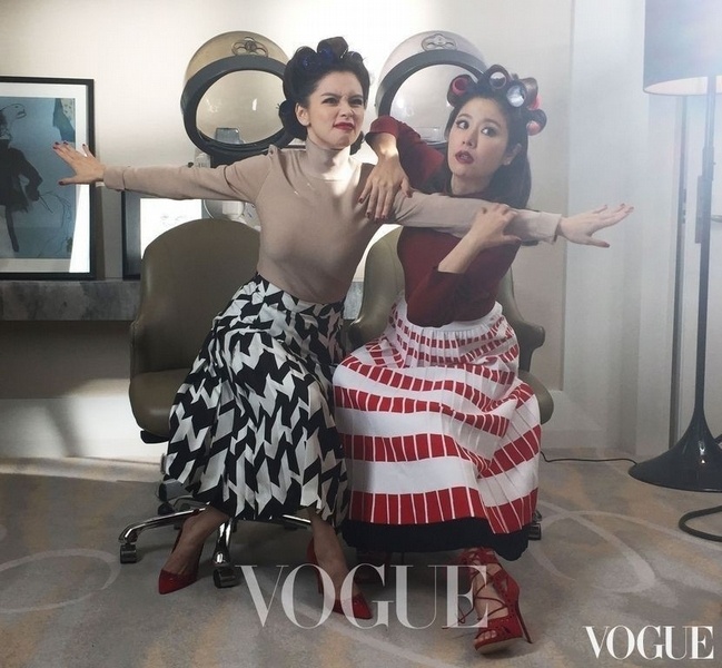 Lam Tam Nhu vua sinh con da len trang bia tap chi anh 3