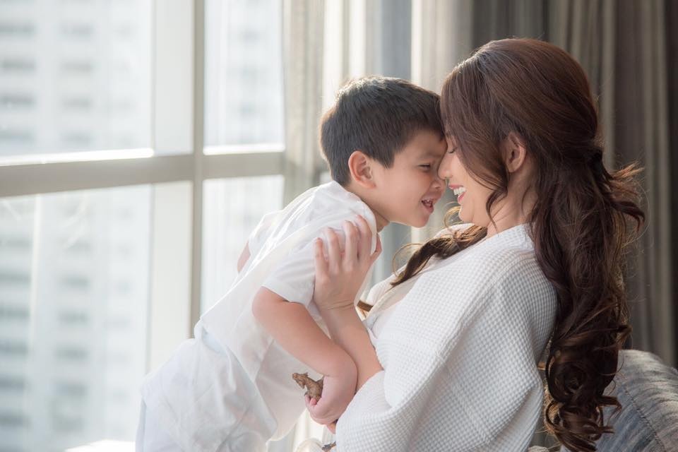 Quỳnh Chi thừa nhận thất bại trong việc nhận quyền ảnh 1 Quynh Chi thua nhan that bai trong viec nhan quyen anh 1