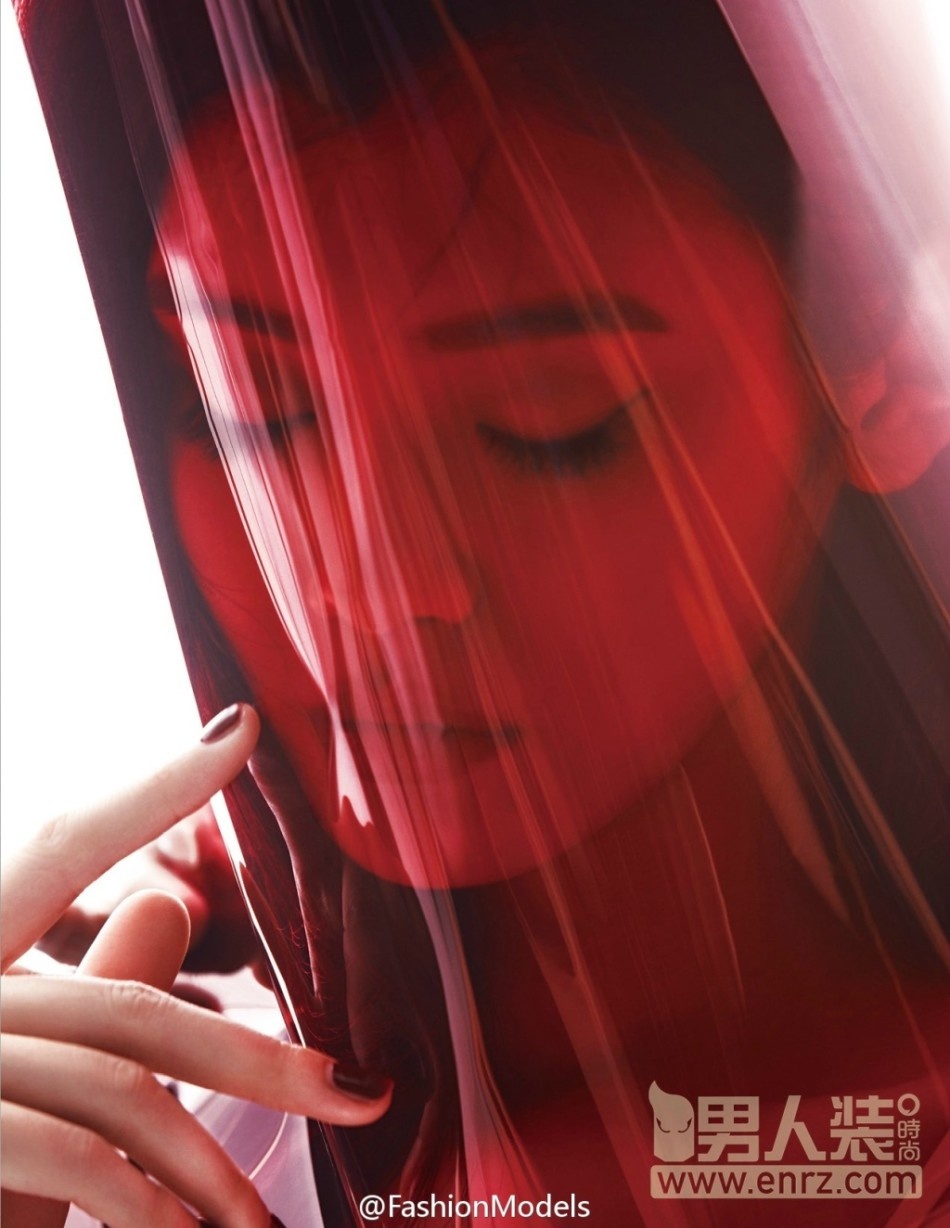 Sieu mau Trung Quoc goi cam tren tap chi anh 5