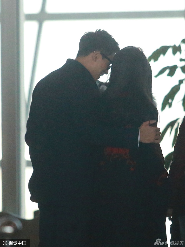 Lý Băng Băng lần đầu xuất hiện bên bạn trai ảnh 2 Ly Bang Bang lan dau xuat hien ben ban trai anh 2