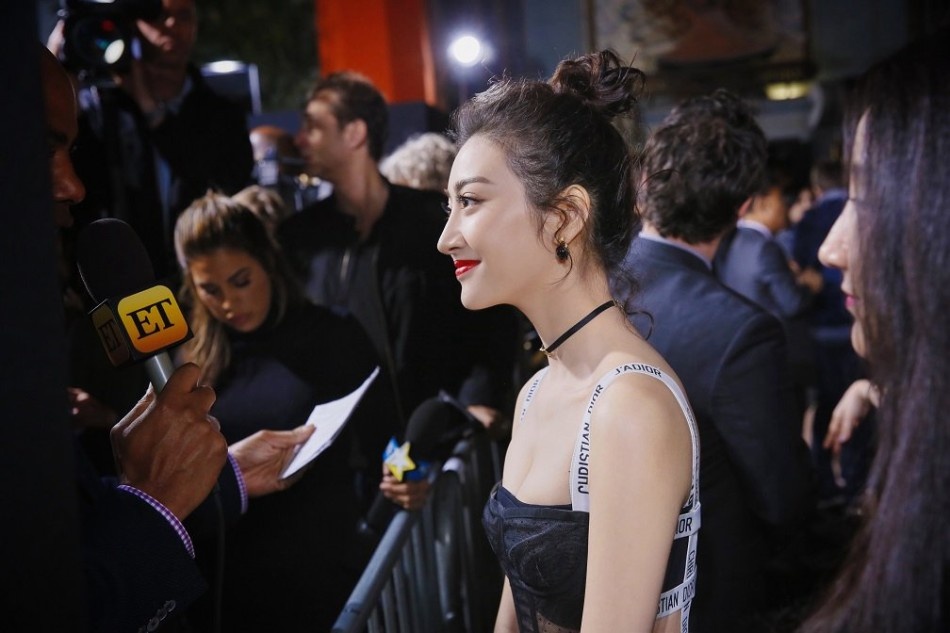 Sao nu 'Tu chien Truong Thanh' gay go anh 1