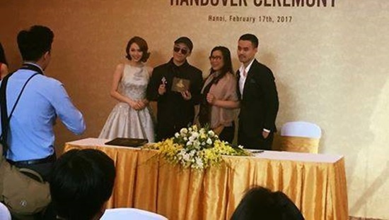 Seungri va G-Dragon den Viet Nam anh 3