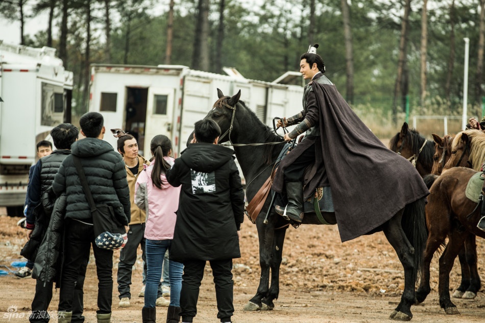 Hau truong phim moi cua Huynh Hieu Minh anh 2