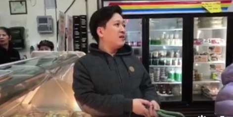 Truong Giang dua Nha Phuong di cho o My hinh anh