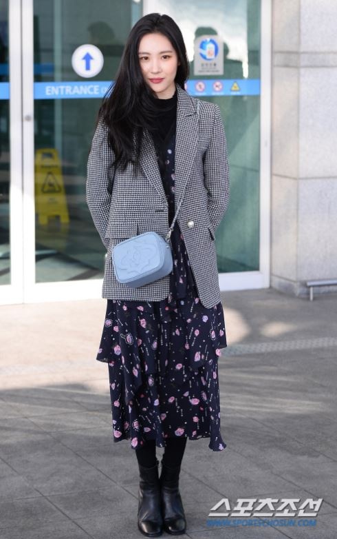 my nhan Han phoi blazer anh 6