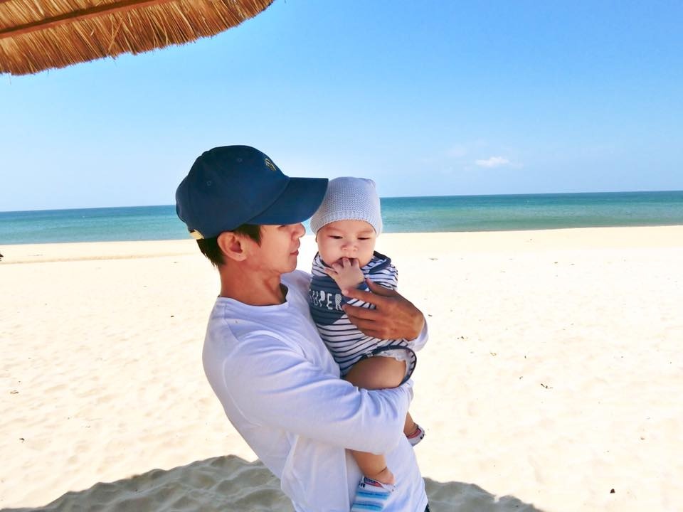 Ly Hai Minh Ha va 4 con anh 1