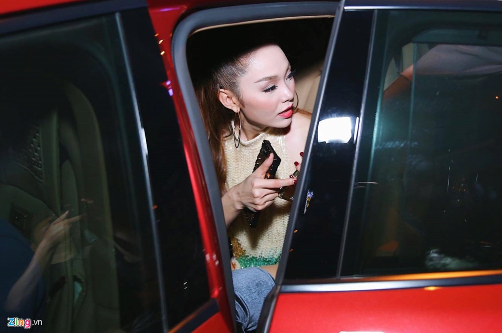 Minh Hang xuat hien sau khi to Ho Ngoc Ha anh 11