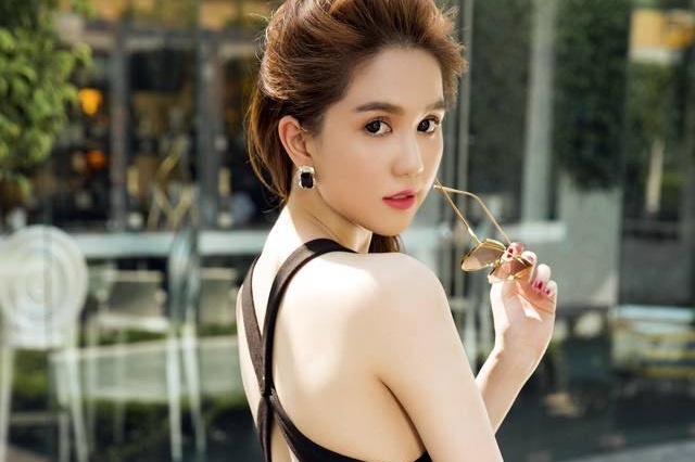 To Dispatch Han Quoc khen Ngoc Trinh co duong cong goi cam hinh anh