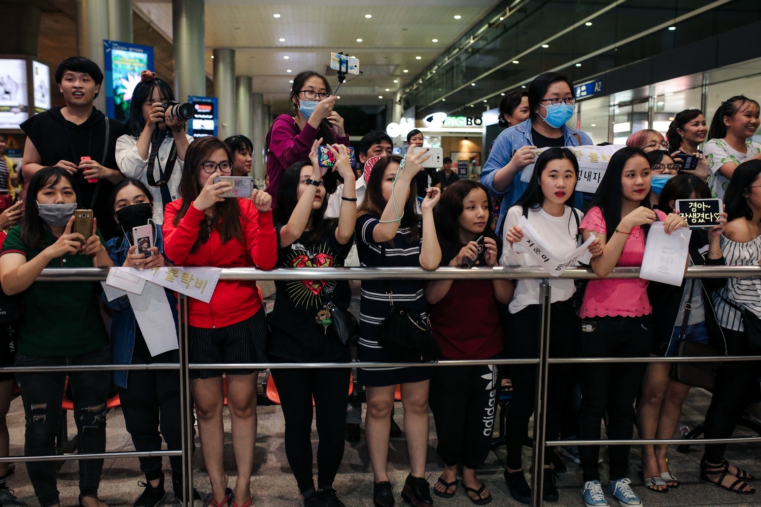 Block B den Viet Nam anh 9