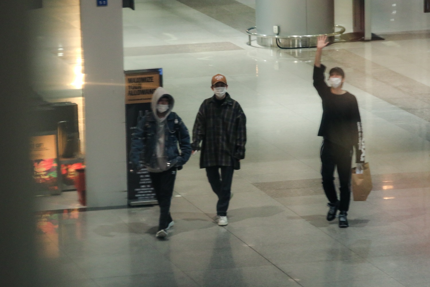 Block B den Viet Nam anh 1