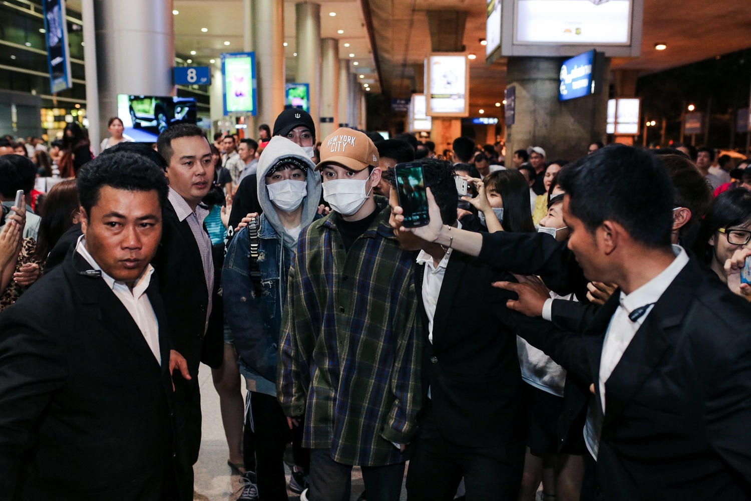 Block B den Viet Nam anh 3