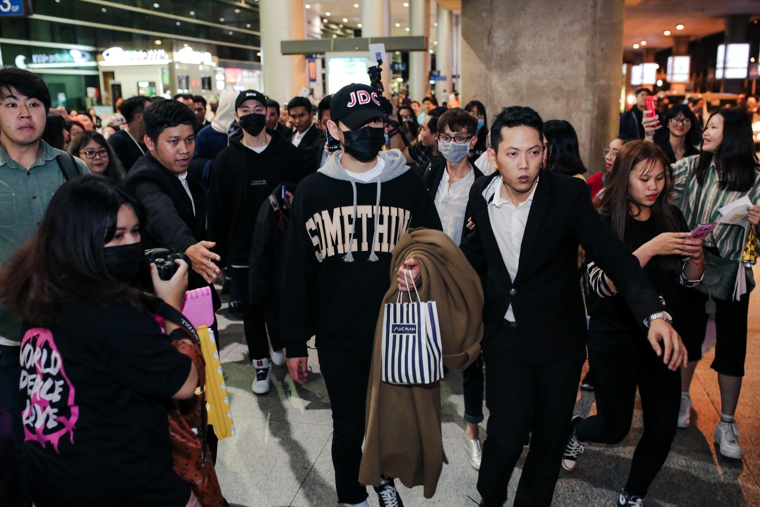 Block B den Viet Nam anh 7