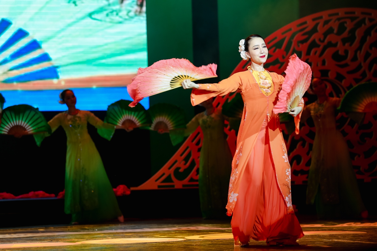 Block B hat o Viet Nam anh 7