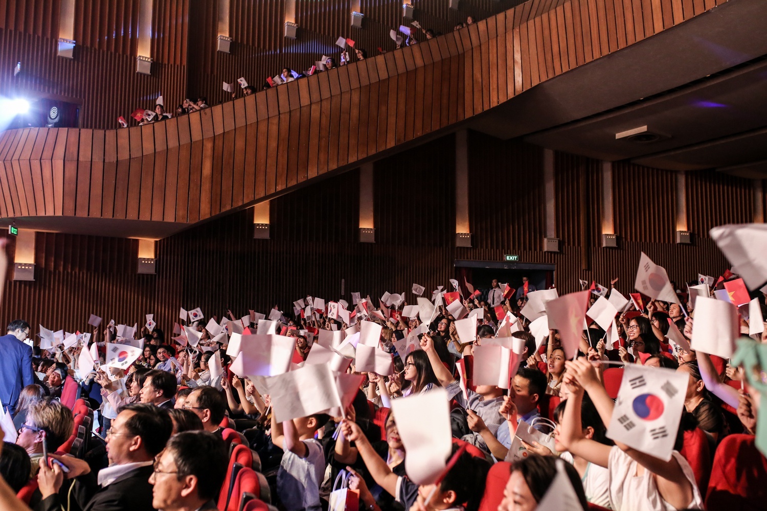 Block B hat o Viet Nam anh 12