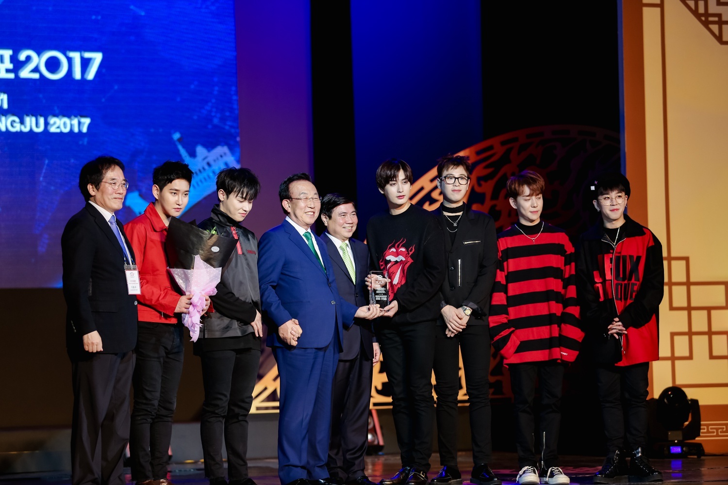 Block B hat o Viet Nam anh 6