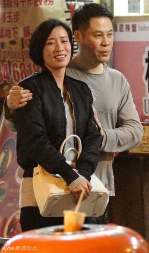 Xa Thi Mạn say xỉn, đi không vững trên phố ảnh 1 Xa Thi Man say xin, di khong vung tren pho anh 1