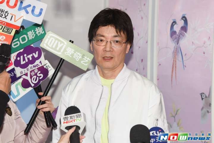 Helen Thanh Dao co chong anh 2