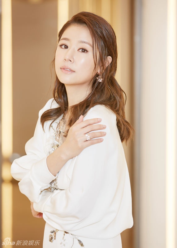 Lam Tam Nhu lan dau xuat hien sau tin ngoai tinh anh 4