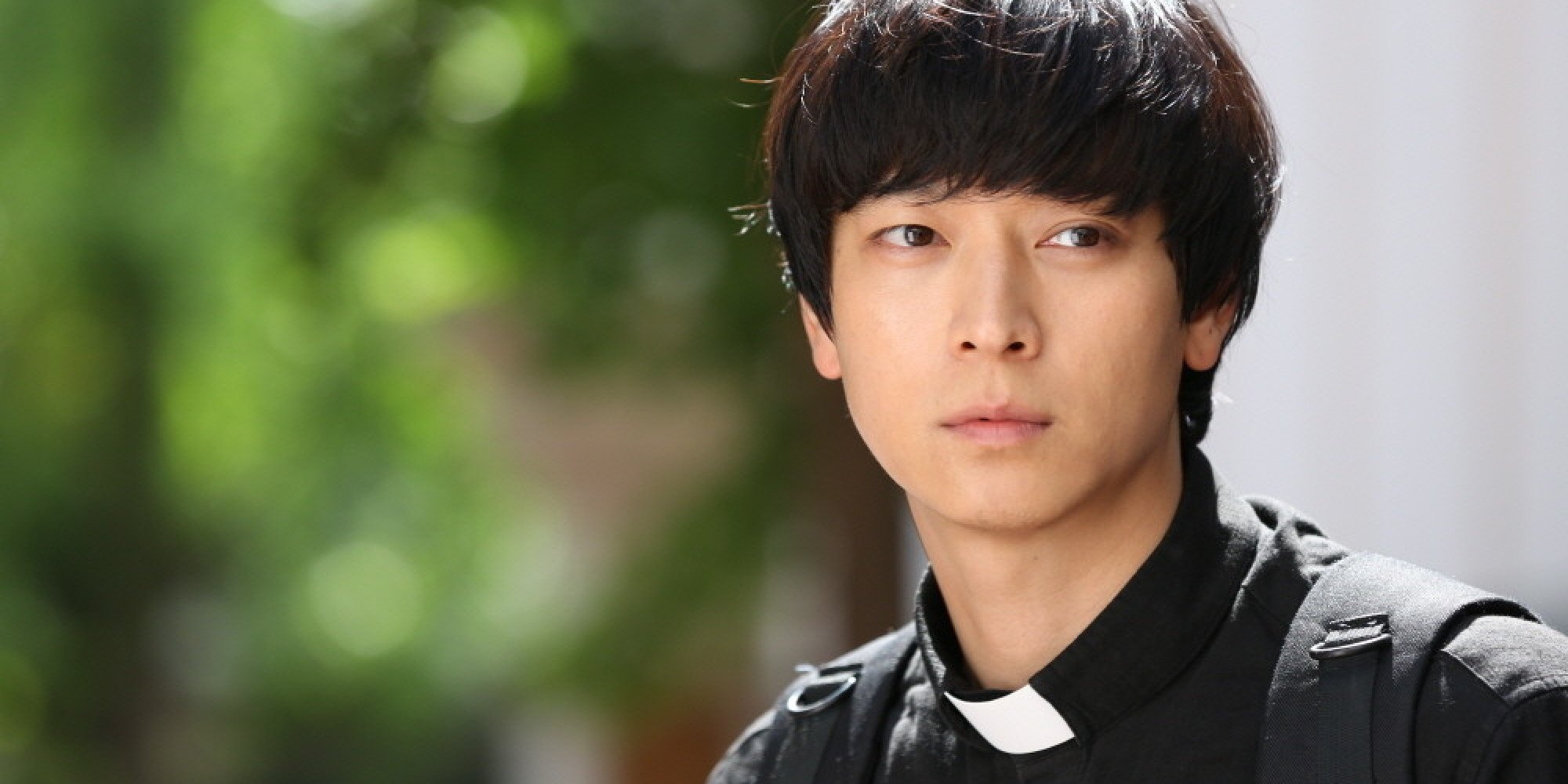 Kang Dong Won nguy co mat su nghiep anh 1