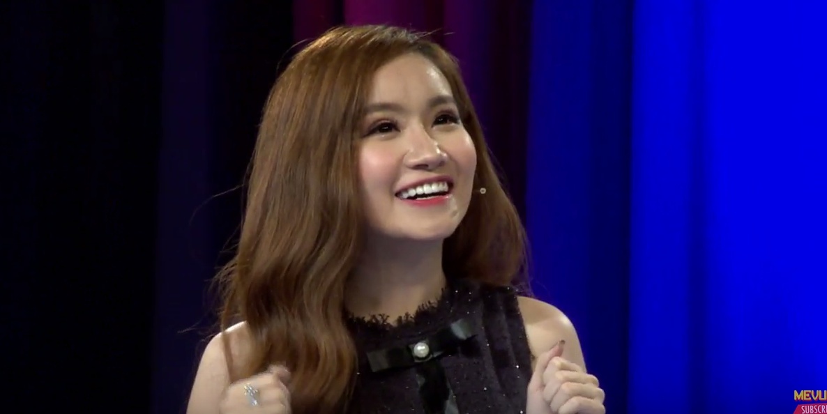 Vi ban xung dang gay tranh cai anh 2