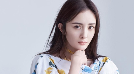 Duong Mich thu nghiem voi phong cach moi hinh anh