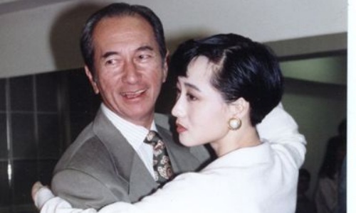 Vo Ly Lien Kiet bi cam ve Hong Kong vi tung la bo nhi vua song bac? hinh anh