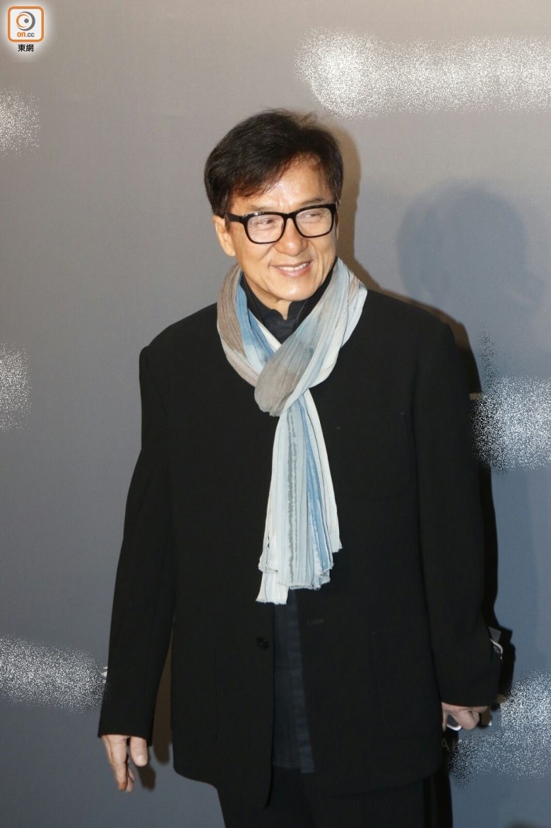 Thanh Long bi chi trich hen nhat anh 1